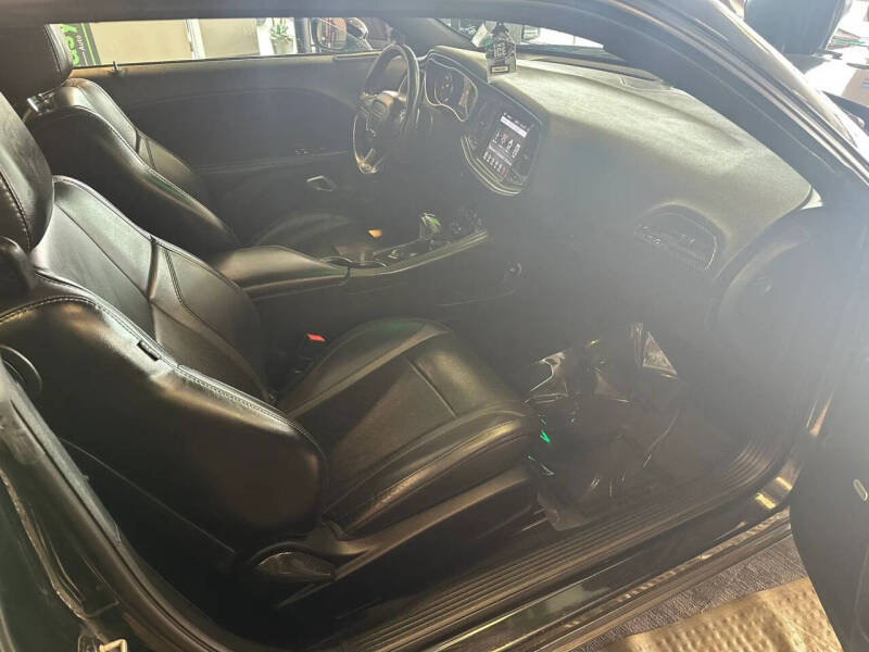 2017 Dodge Challenger GT