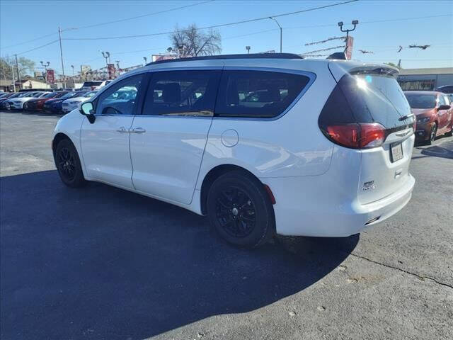 2021 Chrysler Voyager LXi