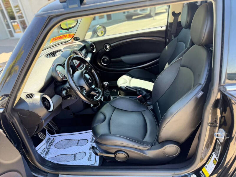 2011 MINI Cooper S