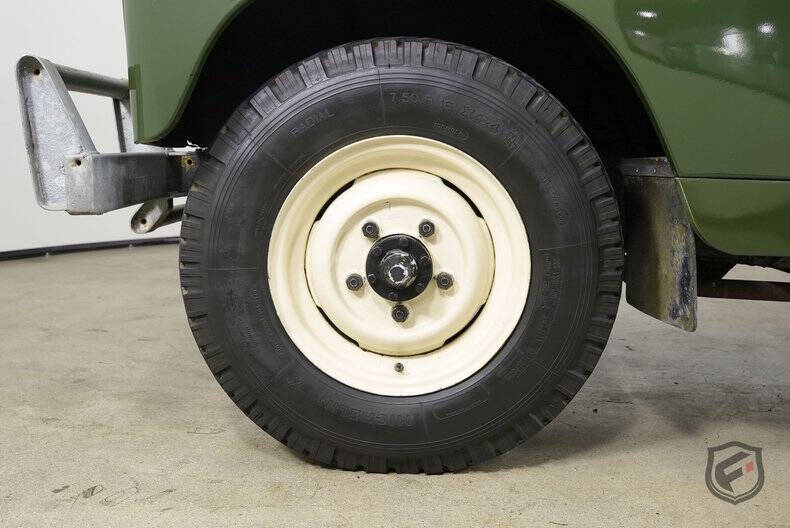 1961 Land Rover Series II 109