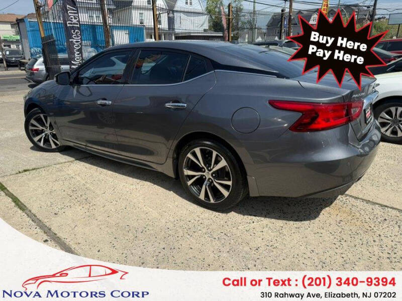 2017 Nissan Maxima
