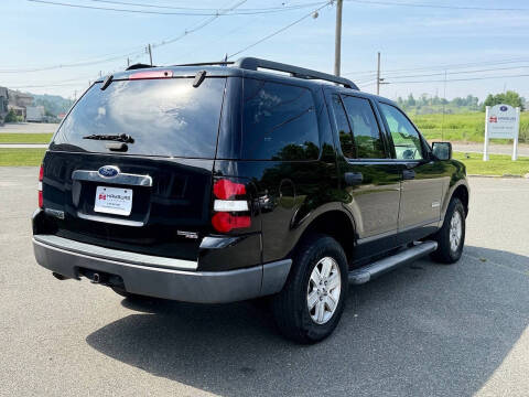 2006 Ford Explorer XLS