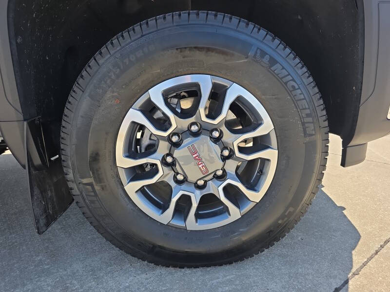 2025 GMC Sierra 2500HD
