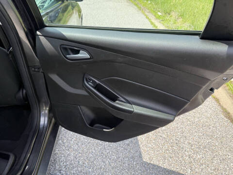 2015 Ford Focus SE