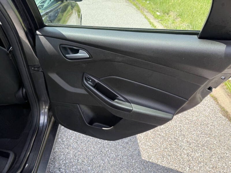 2015 Ford Focus SE