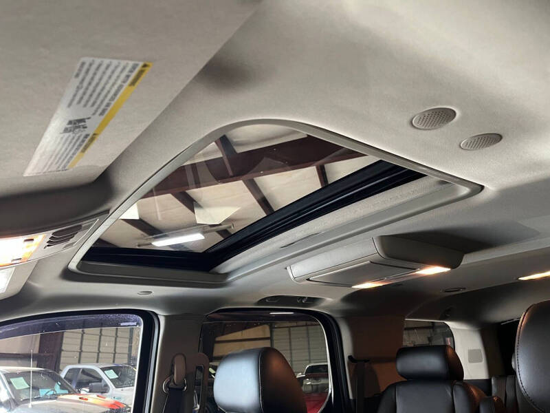 2010 Cadillac Escalade Luxury