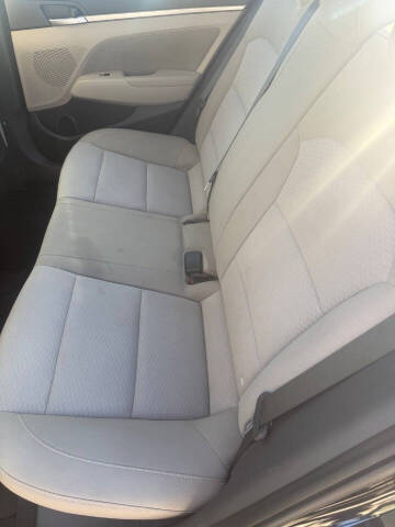 2019 Hyundai Elantra Limited