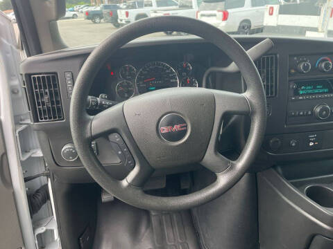 2023 GMC Savana 2500