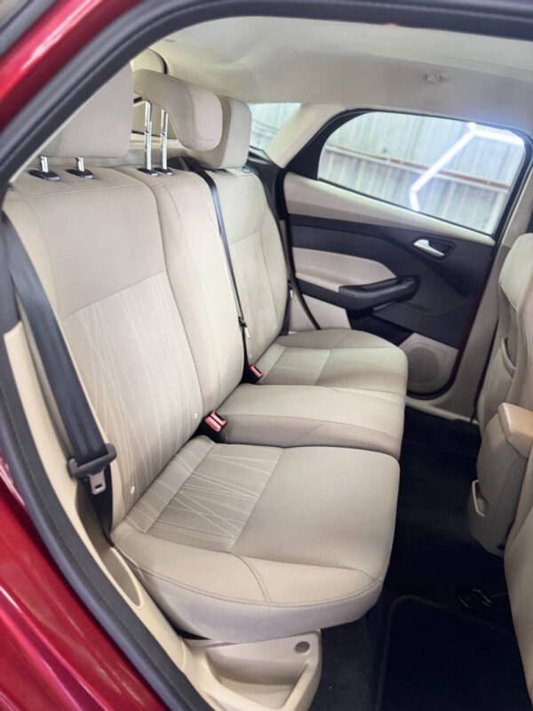 2017 Ford Focus SE