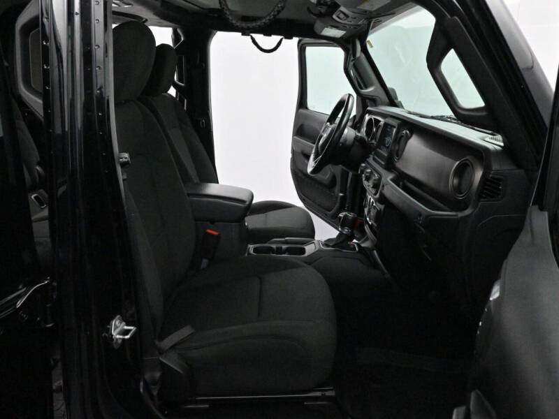 2020 Jeep Gladiator Sport S