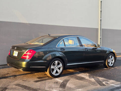 2010 Mercedes-Benz S-Class S 550 4MATIC