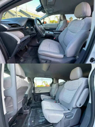 2023 Toyota Sienna LE 8-Passenger
