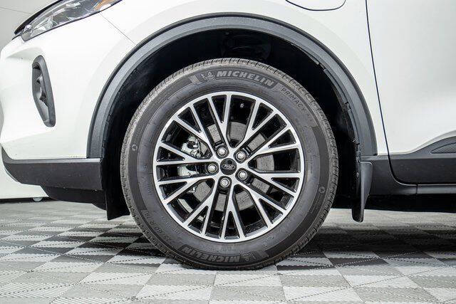 2023 Ford Escape Plug-In Hybrid