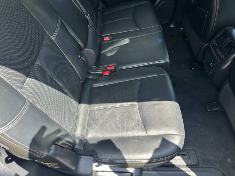 2013 Nissan Pathfinder Platinum