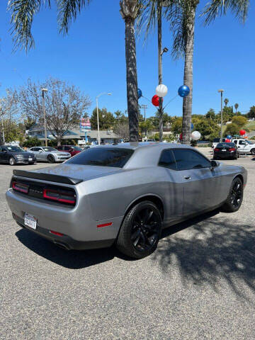 2018 Dodge Challenger SXT