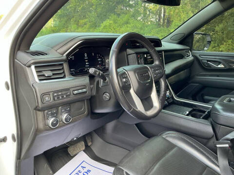 2022 GMC Yukon XL Denali