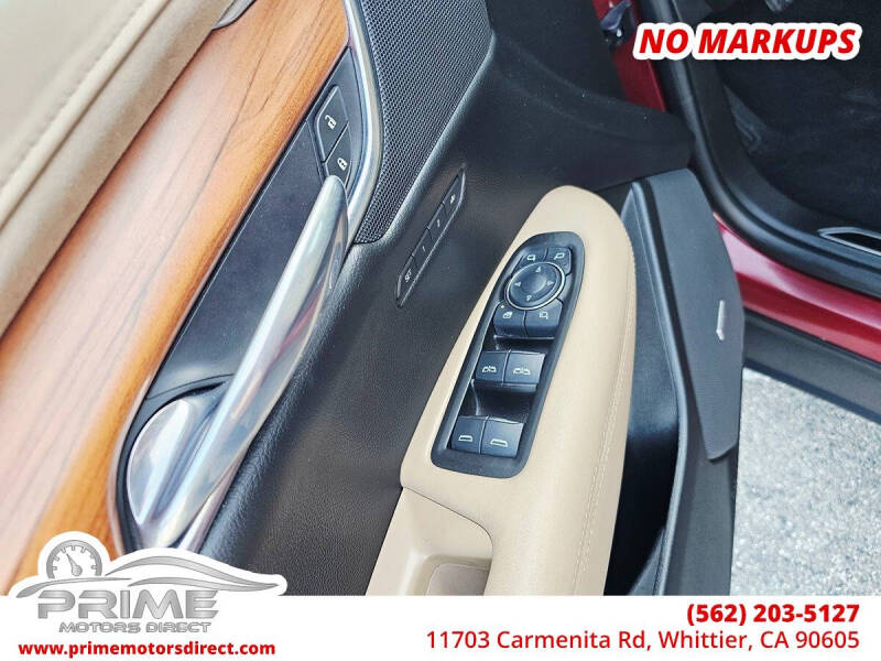 2017 Cadillac XT5 Platinum