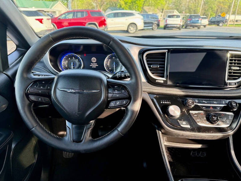 2025 Chrysler Pacifica Limited