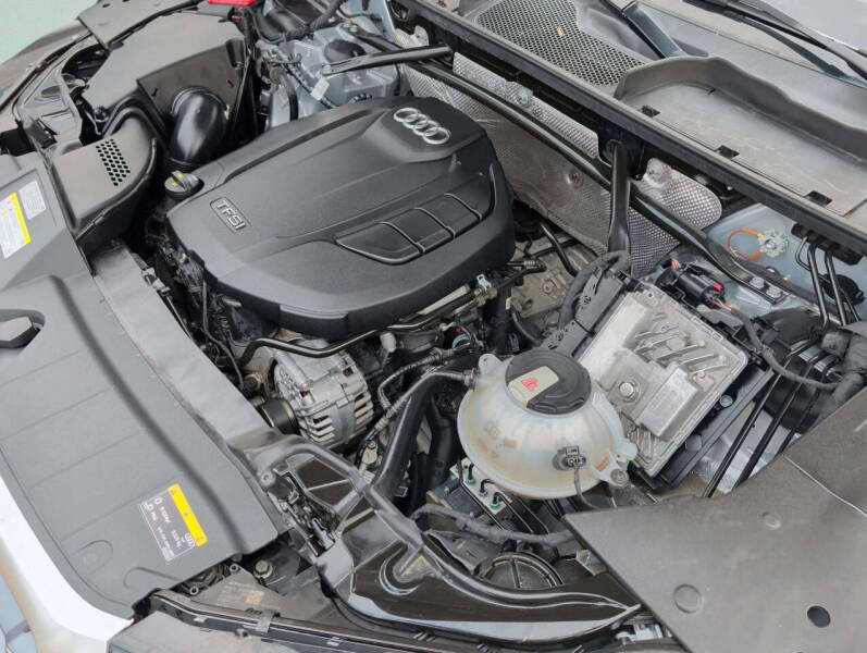 2019 Audi Q5 quattro Premium 45 TFSI