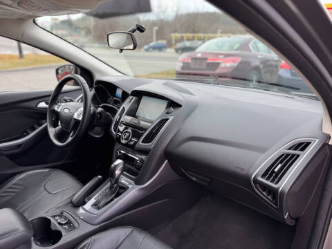 2014 Ford Focus Titanium