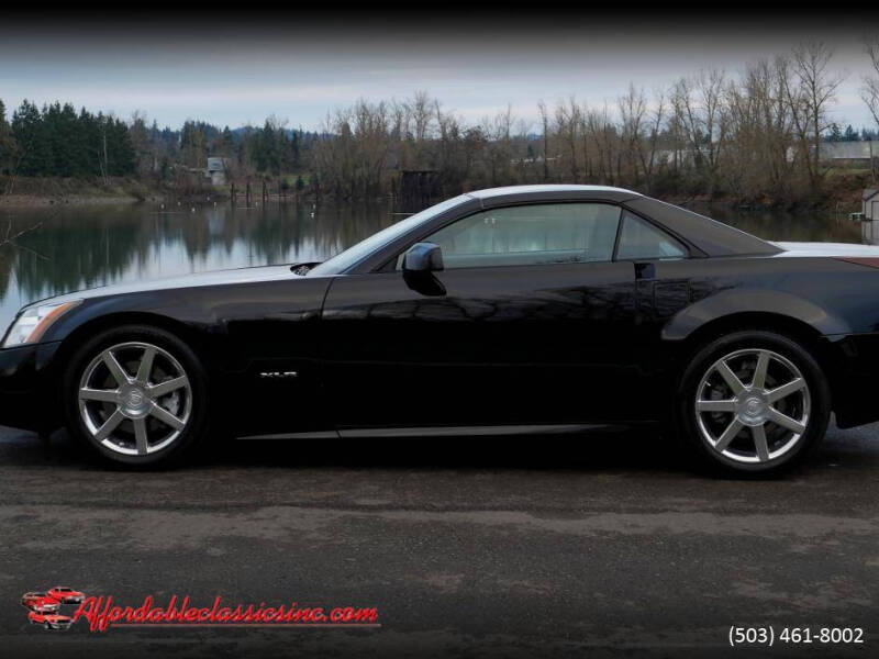 2005 Cadillac XLR