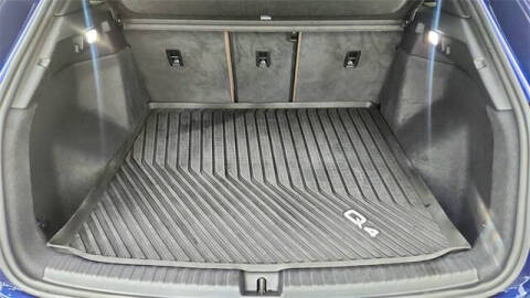 2024 Audi Q4 e-tron quattro Premium Plus 50