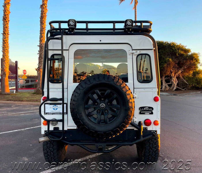 1985 Land Rover Defender