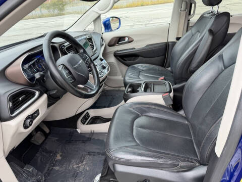 2019 Chrysler Pacifica Touring L