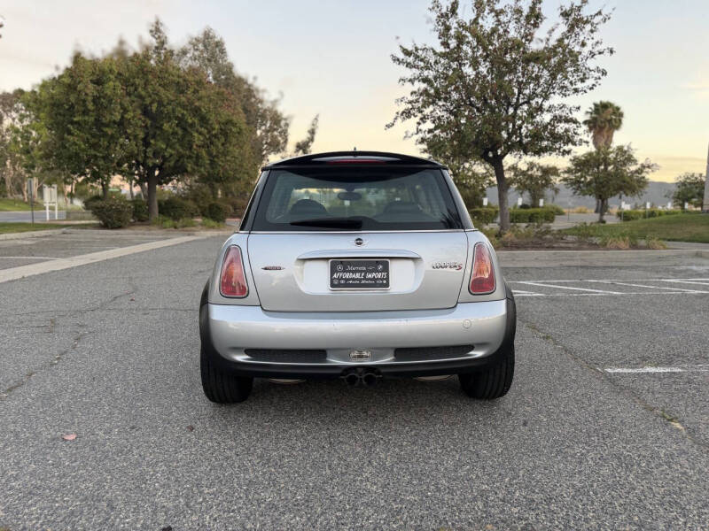 2004 MINI Cooper S