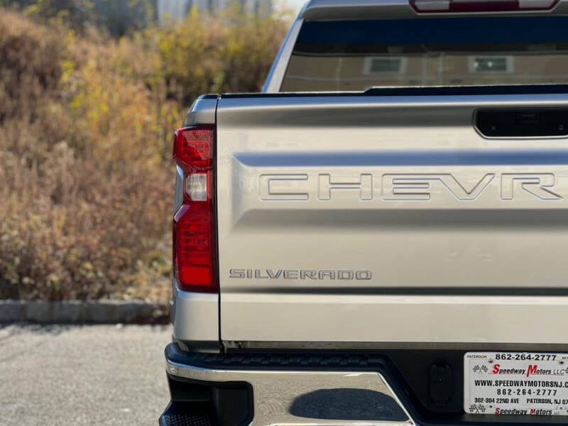 2019 Chevrolet Silverado 1500 LT photo 9