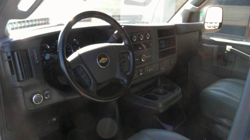 2021 Chevrolet Express 2500