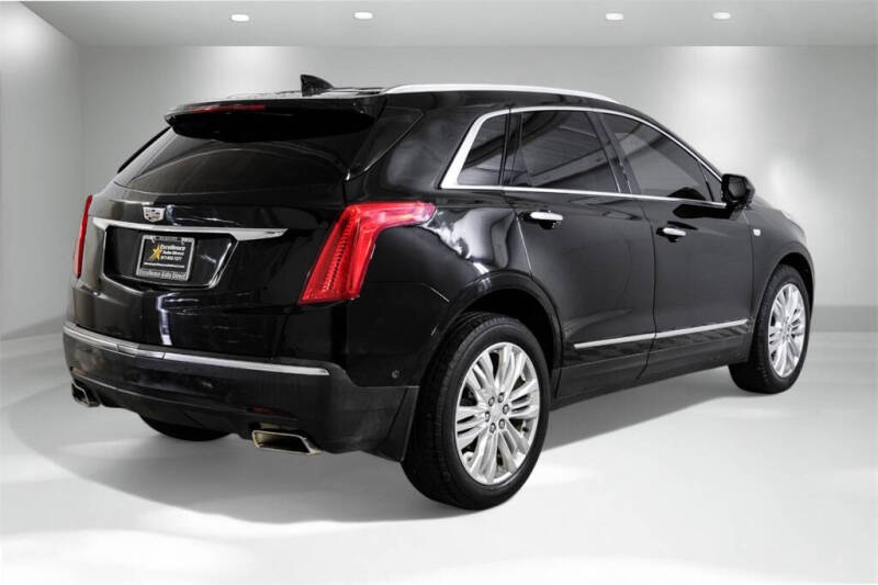 2017 Cadillac XT5 Premium Luxury