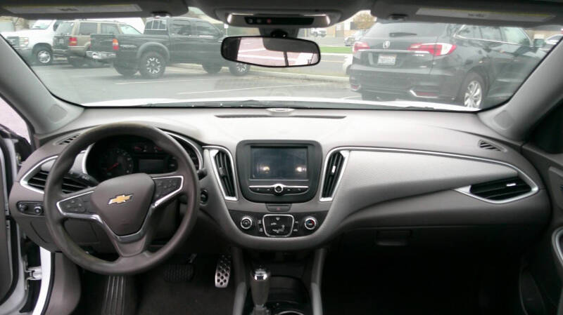 2016 Chevrolet Malibu LS