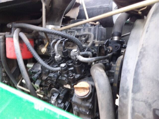 2014 John Deere 3032E 305