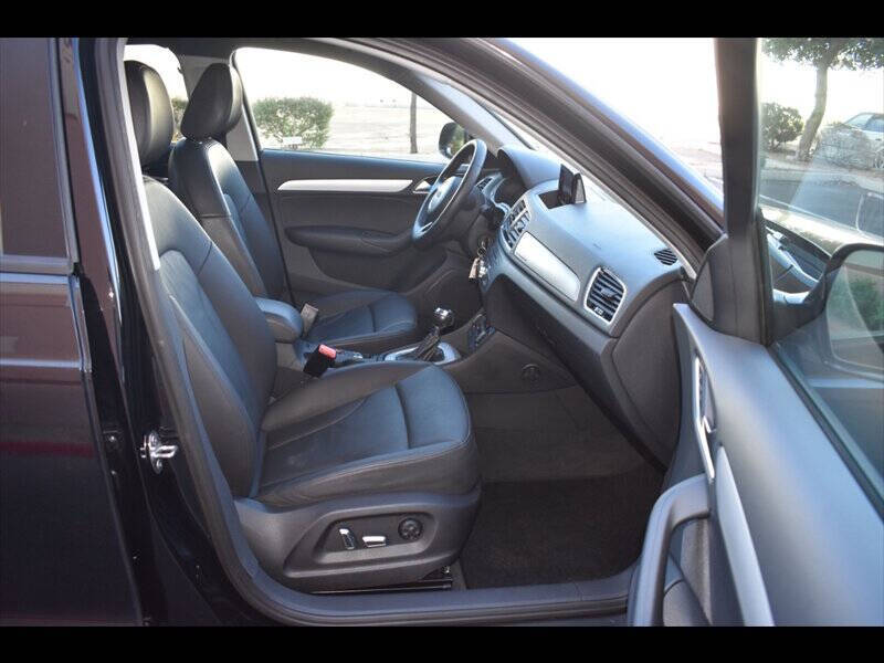 2017 Audi Q3 2.0T quattro Premium