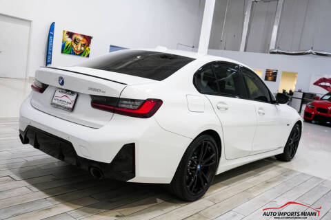 2023 BMW 3 Series 330e