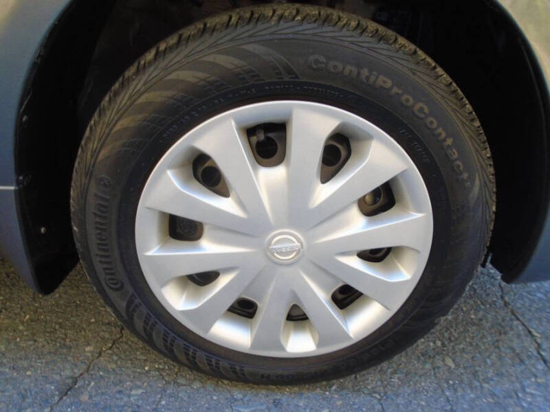 2018 Nissan Versa S Plus