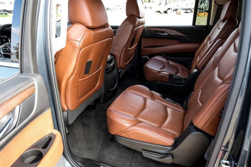 2020 Cadillac Escalade ESV Premium Luxury