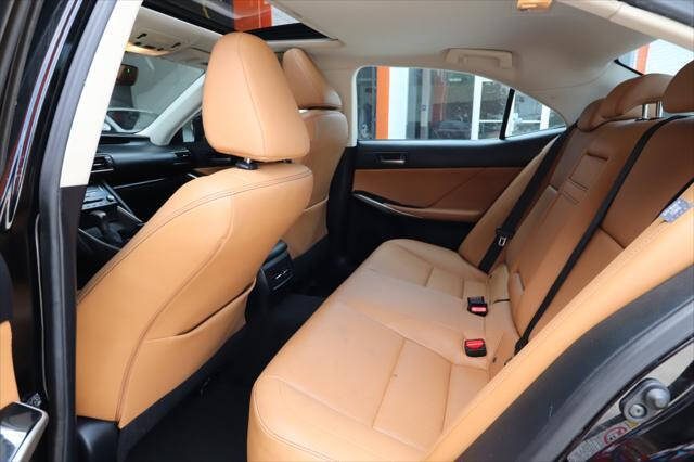 2018 Lexus IS 300  - $24,997