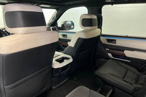 2024 Toyota Sequoia Capstone