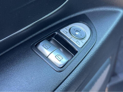 2016 Mercedes-Benz Metris Passenger