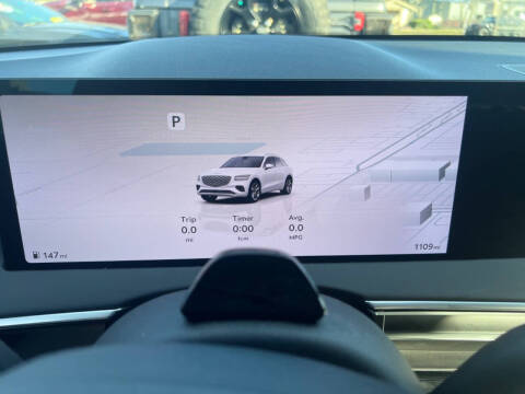 2026 Genesis GV70 2.5T Standard