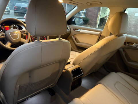 2010 Audi A4 2.0T quattro Premium