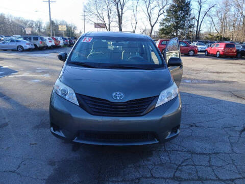 2013 Toyota Sienna L 7-Passenger