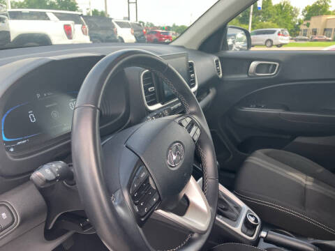 2025 Hyundai Venue SEL