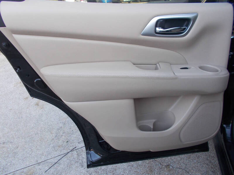 2013 Nissan Pathfinder SL