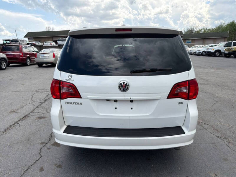 2011 Volkswagen Routan