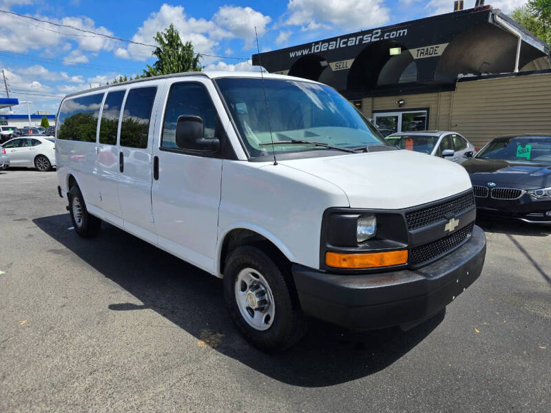 2012 Chevrolet Express LS's photo