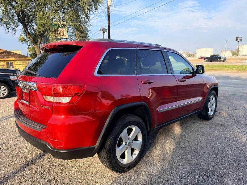 2011 Jeep Grand Cherokee Laredo