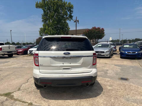 2011 Ford Explorer XLT